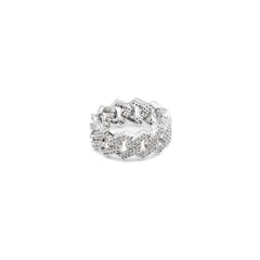 Miami Cuban Band in sterling silver with diamonds.
Lab-grown diamond Cuban band in 925 silver.
Close-up of Miami Cuban Band with CZ stones.
Stylish silver jewelry for men and women.
Iconic hip hop jewelry Miami Cuban Band.