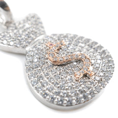 Statement jewelry Money Bag Pendant with CZ stones.
Close-up of diamond-studded Money Bag Pendant in sterling silver.
Yellow dollar sign pendant for men’s and women’s jewelry.
Iconic Money Bag Pendant with premium sparkle.
